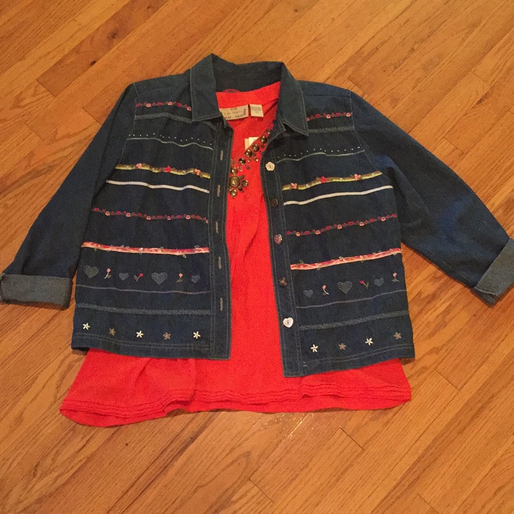 Blue jean jacket w/ heart buttons